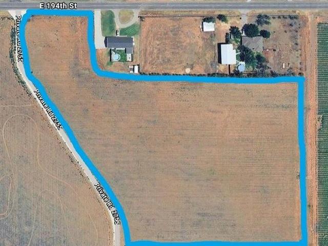 Land for sale in Slaton, Texas