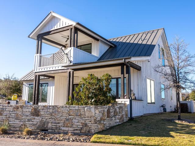 House for sale in Spicewood, Texas