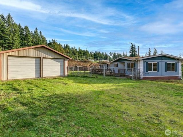 House for sale in Island, Kentucky