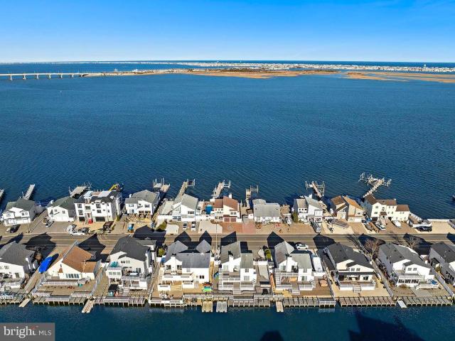 House for sale in Manahawkin, New Jersey