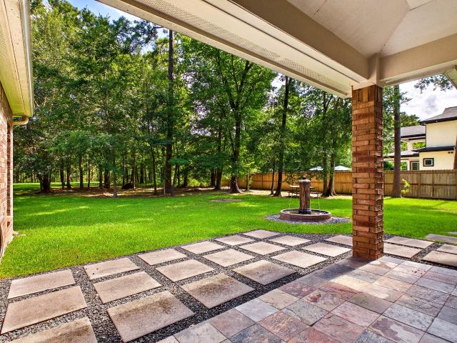 House for sale in Porter, Montgomery County
