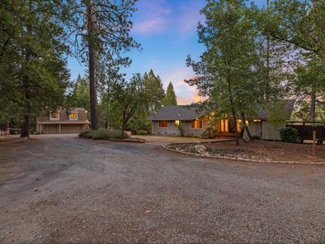 House for sale in Mokelumne Hill, Calaveras County