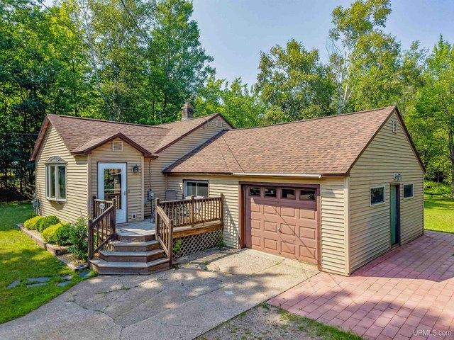 House for sale in Marquette, Michigan