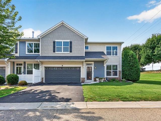 Townhouse for sale in Chanhassen, Minnesota