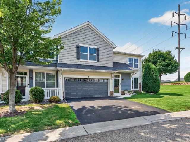 Townhouse for sale in Chanhassen, Minnesota