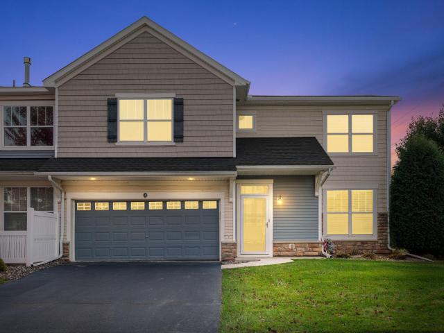 Townhouse for sale in Chanhassen, Minnesota