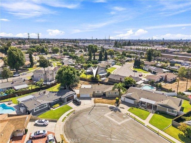 House for sale in Orange, Orange County