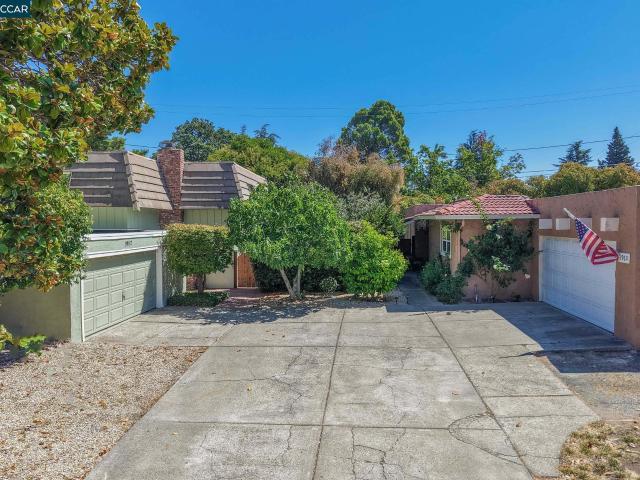 House for sale in Walnut Creek, California