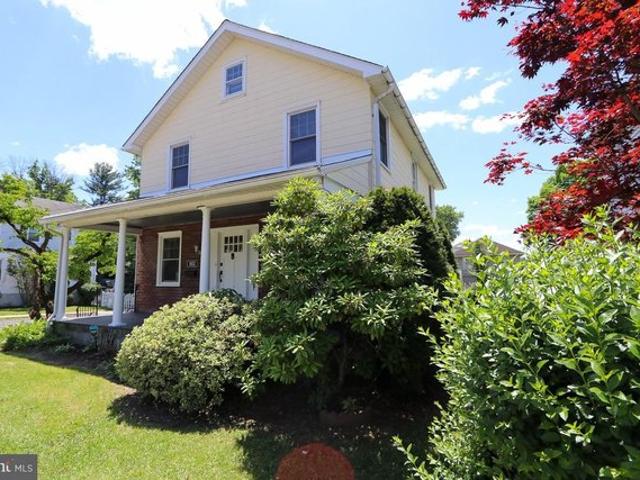House for sale in Rydal, Pennsylvania