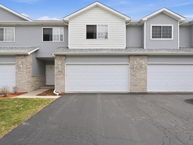 Townhouse for sale in Minooka, Illinois