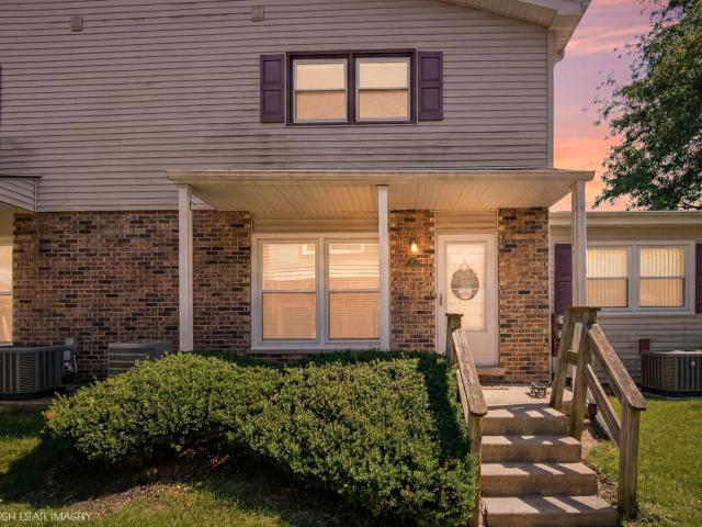 Condo for sale in Mokena, Illinois