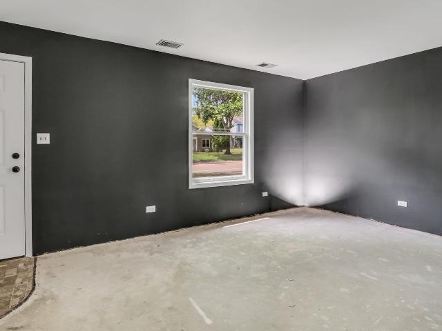 House for sale in Gurnee, Illinois
