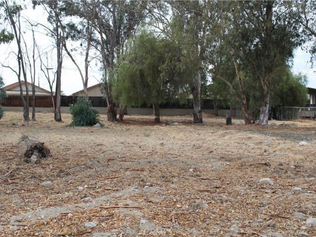 Land for sale in Colton, California