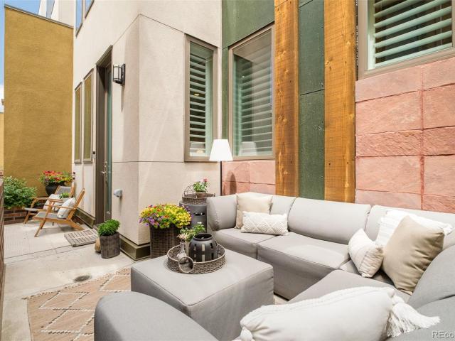 Townhouse for sale in Denver