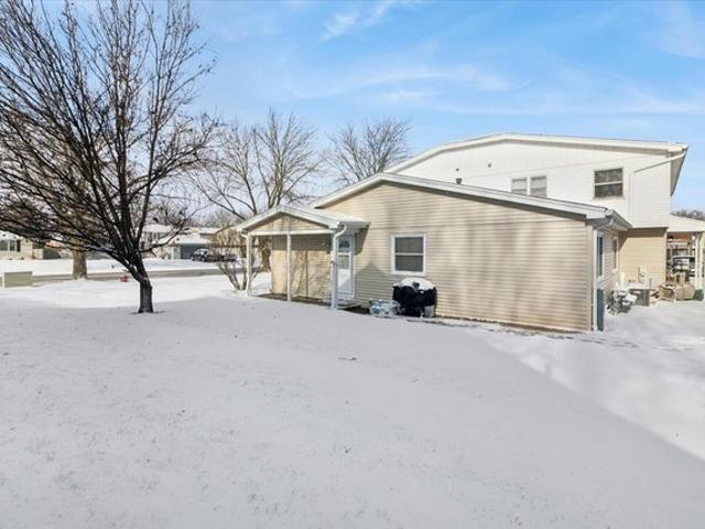 Condo for sale in Mokena, Illinois