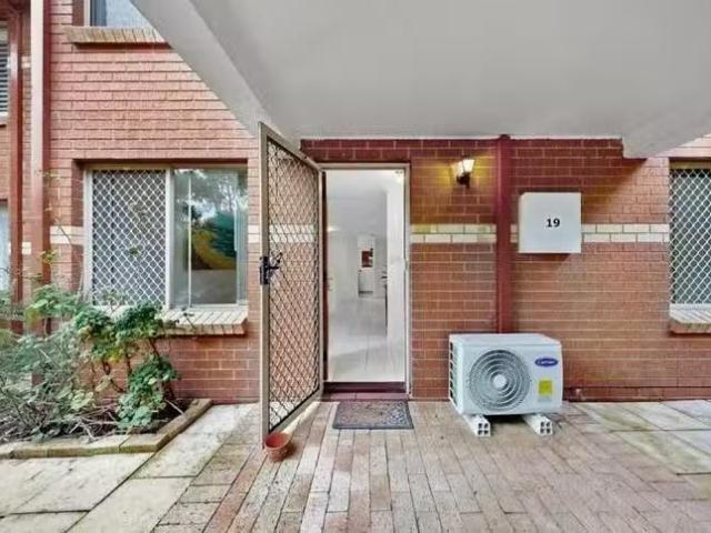 Apartment for rent in Wembley, Western Australia