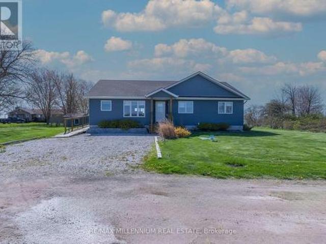 House for sale in Chatham–kent, Ontario