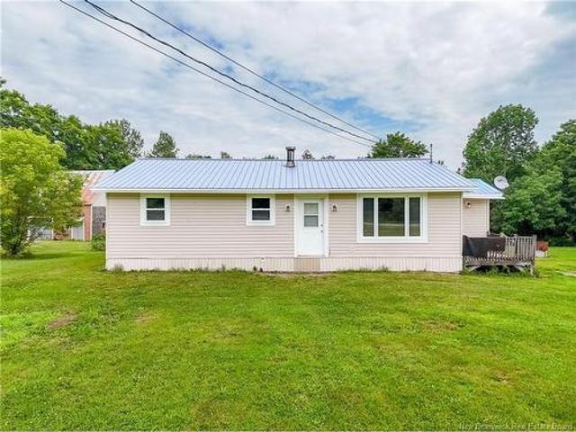 House for sale in Keswick Ridge, New Brunswick