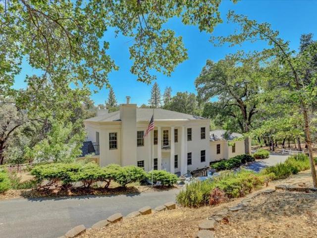 House for sale in Grass Valley, California