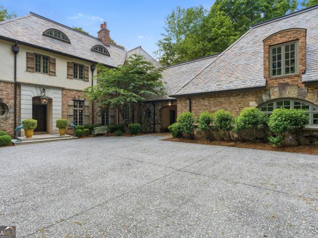 House for sale in Clarkesville, Georgia
