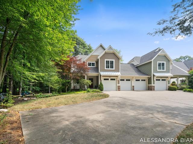 Condo for sale in Michigan