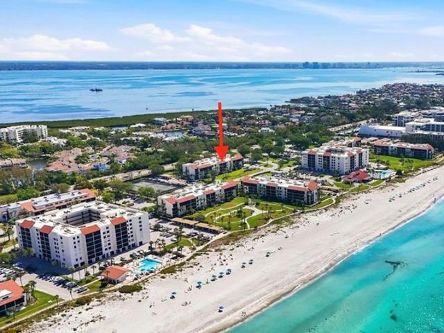 Condo for sale in Longboat Key, Manatee County
