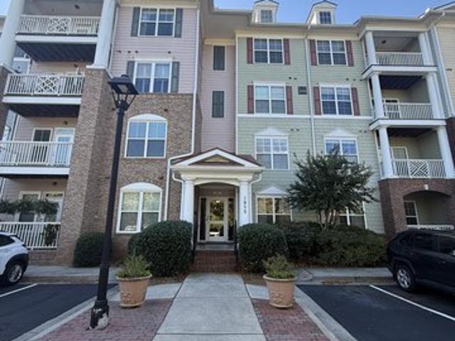 Condo for sale in Alpharetta, Fulton County