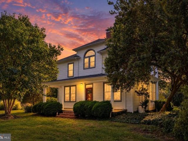 House for sale in Louisa, Louisa County