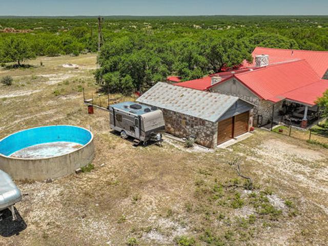 House for sale in New London, Texas
