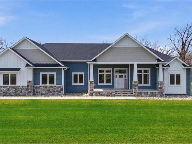 House for sale in Hawley, Minnesota