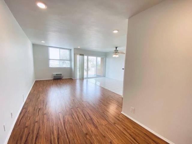 Apartment for rent in Santa Monica, California