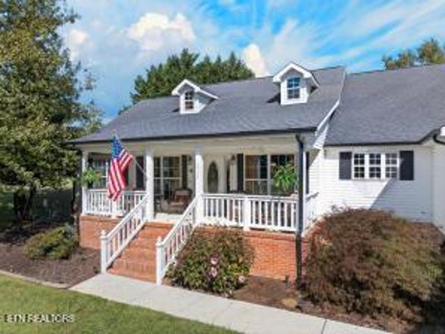 House for sale in Lakebrook, Dandridge
