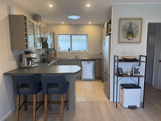 Apartment for rent in Whangaparaoa