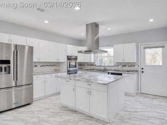 House for sale in Grosse Ile, Michigan