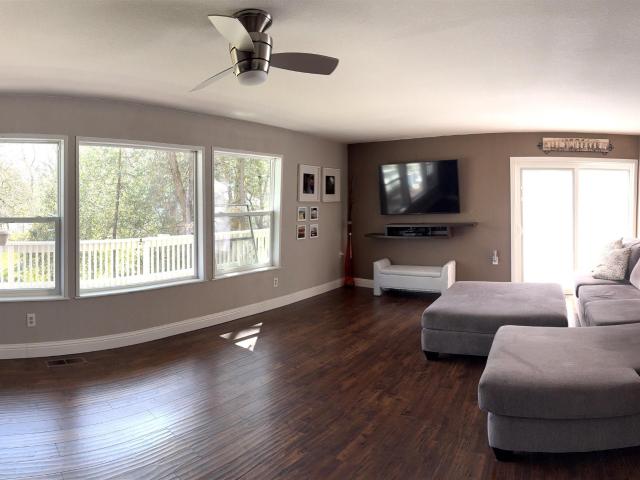 House for sale in Groveland