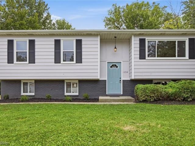 House for sale in Summit, Ohio