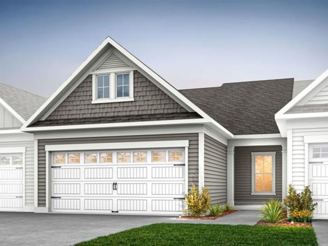 Townhouse for sale in Southport, North Carolina
