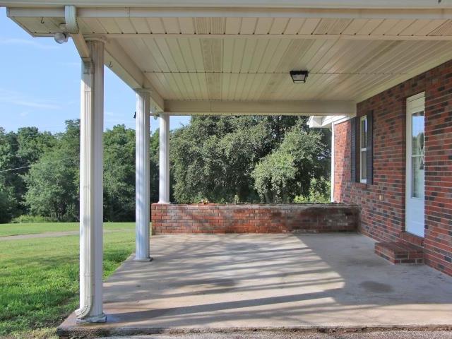 House for sale in Adolphus, Kentucky