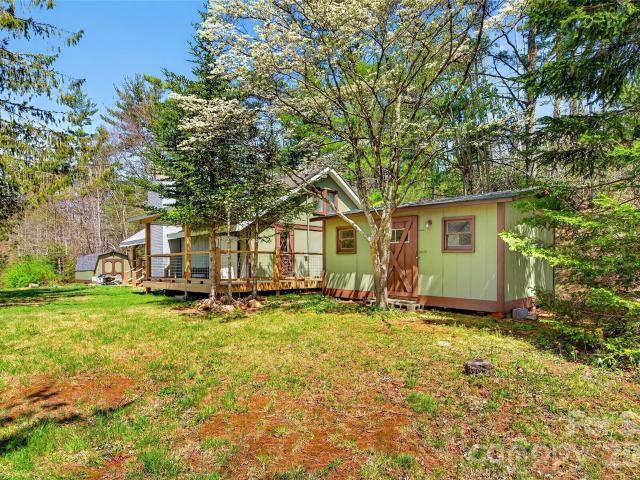 House for sale in Spruce Pine, North Carolina