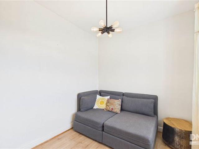 Detached House for sale in Lecarrow, Connacht