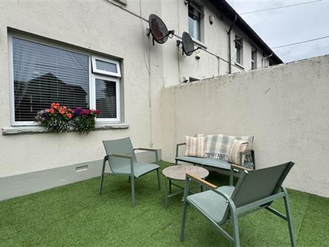 Terraced House for sale in Dundalk, North Tipperary