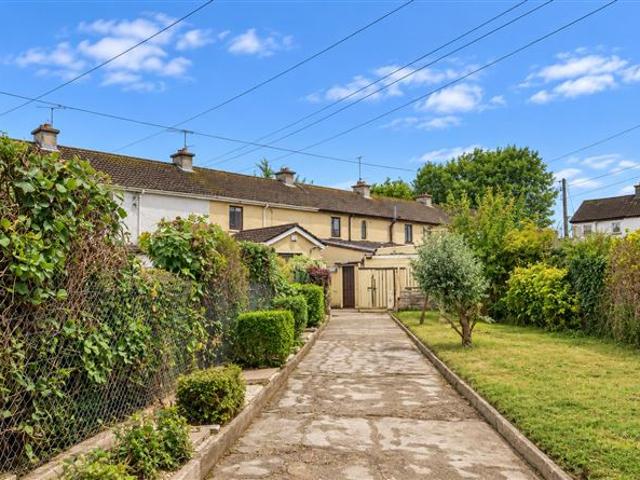 Terraced House for sale in Burnside, Ulster