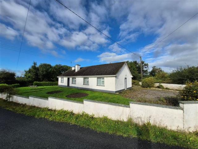 Bungalow for sale in Lecarrow, Connacht