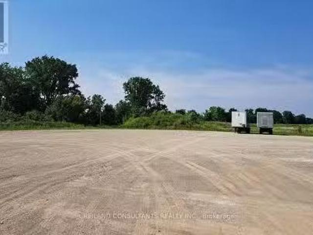 House for sale in Chatham–kent, Ontario