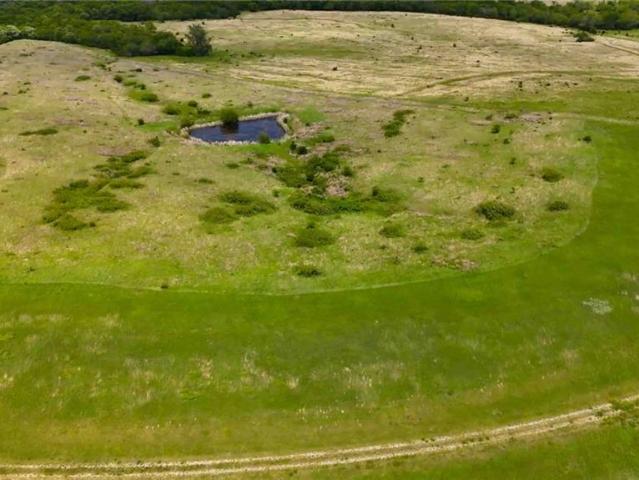 Farm for sale in Overbrook, Douglas County