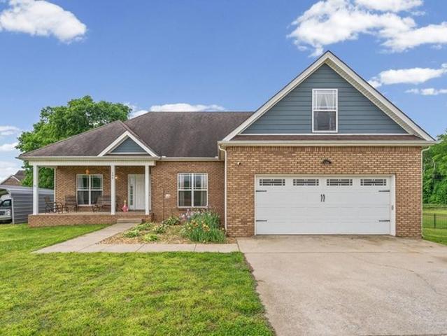 House for sale in Pembroke, Kentucky