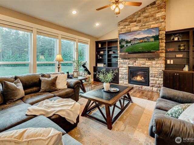 House for sale in Woodland, Washington