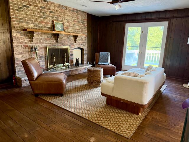 House for sale in Illinois