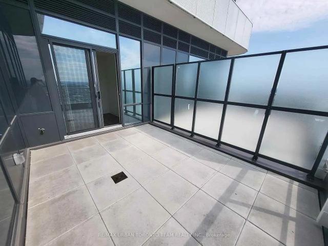 Apartment for rent in Interchange Hwy 400 & 7, Vaughan