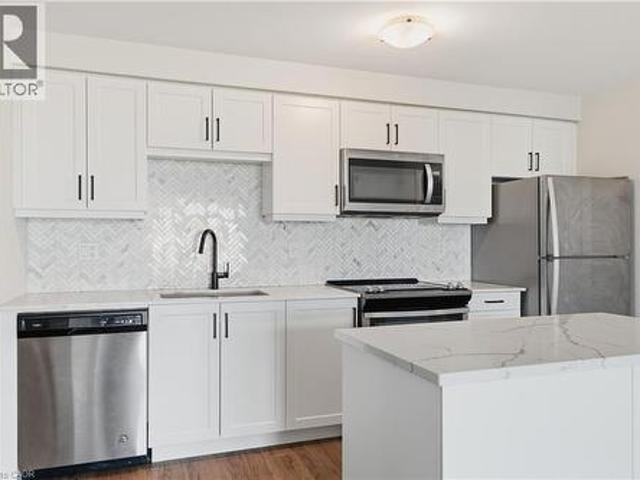 Condo for sale in Kitchener, Ontario